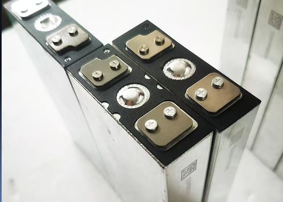 180Ah 3.2 V Lithium Ion Lifepo4 Battery Prismatic Cells for Power Bank